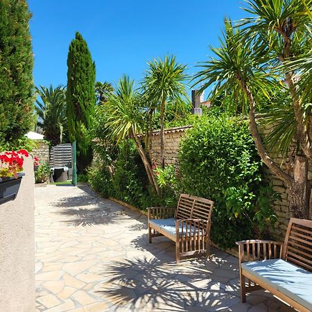 Le Clos Des Sternes La Flotte Exterior foto