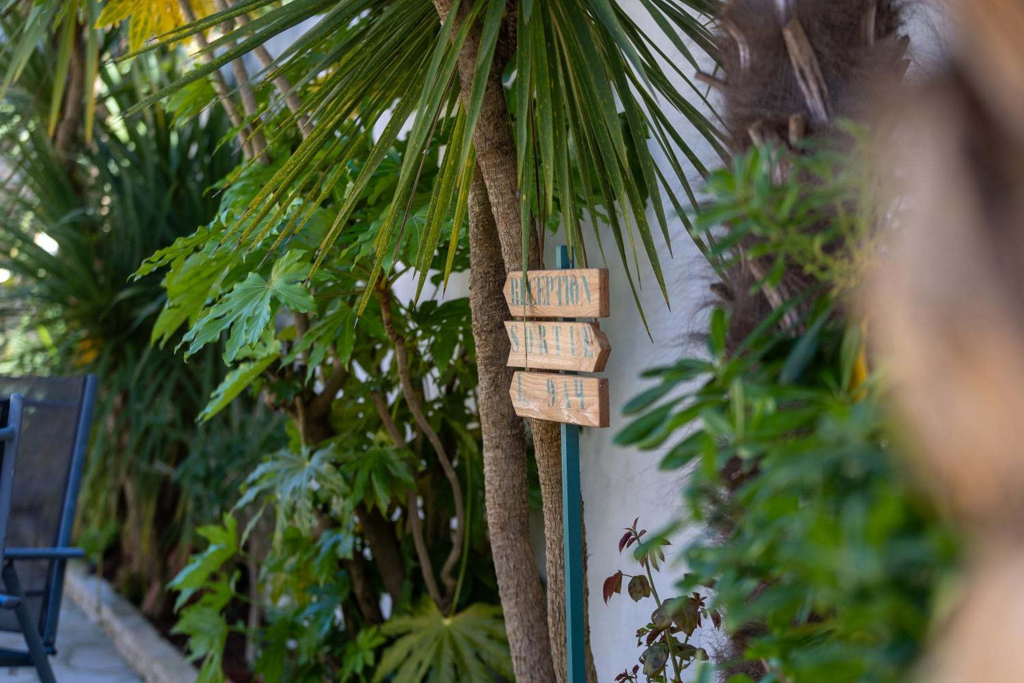 Le Clos Des Sternes La Flotte Exterior foto