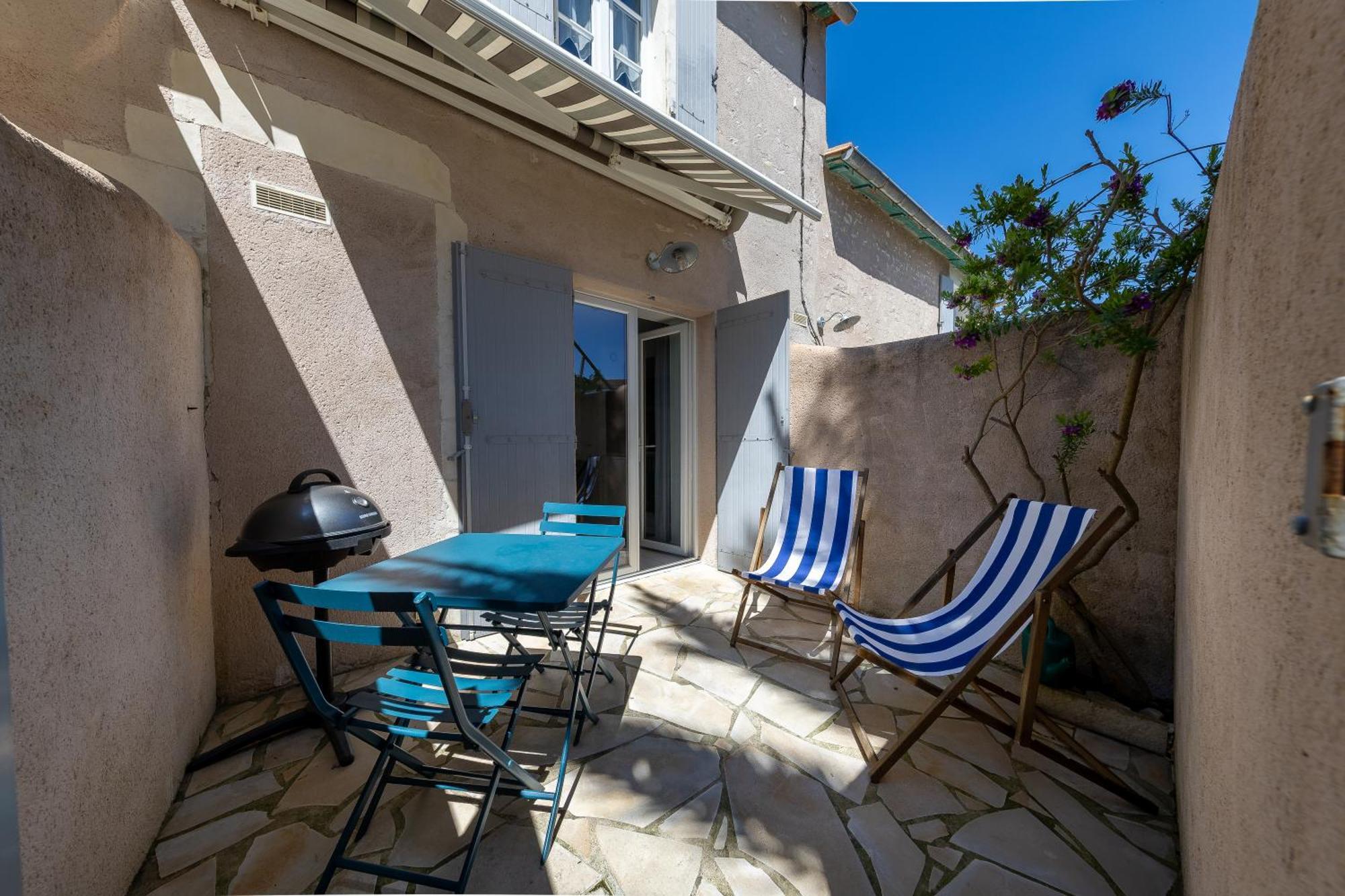Le Clos Des Sternes La Flotte Exterior foto